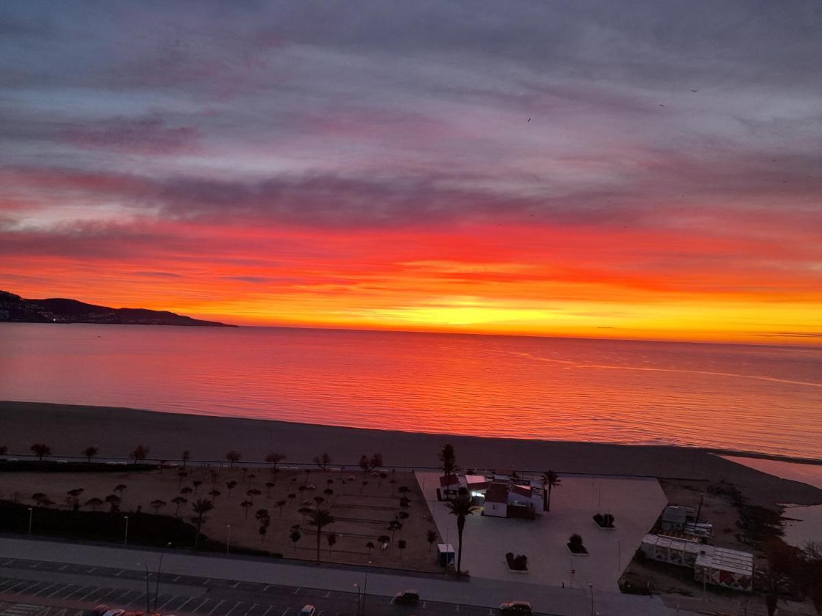Apartamento Con Magnificas Vistas Al Mar - Wifi Gratis Empuriabrava Εξωτερικό φωτογραφία