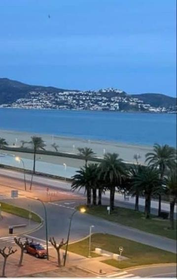 Apartamento Con Magnificas Vistas Al Mar - Wifi Gratis Empuriabrava Εξωτερικό φωτογραφία